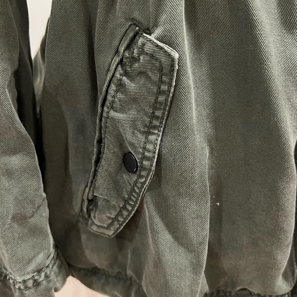Olive Cargo/Safari Jacket- Small P. - Picture 5 of 5
